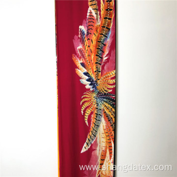 Big Feather Design Rayon Print With Half Loulou
